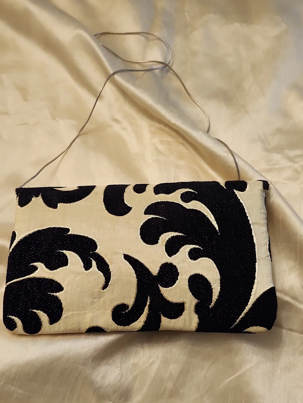 Pulnermacher Stunning Rare Vintage Black/Cream Jacquard Shoulder Bag/Clutch, $85